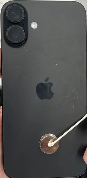 Apple iPhone 16 Plus, bilde av mobilen