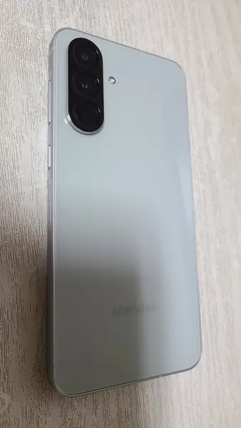 Samsung Galaxy A56 5G, bilde av mobilen